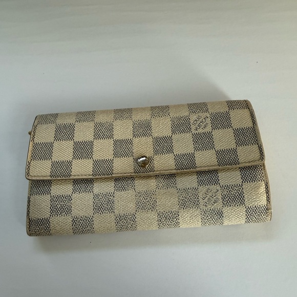 Louis Vuitton Handbags - Louis Vuitton Portefeuille Sarah Damier Azur Long Wallet